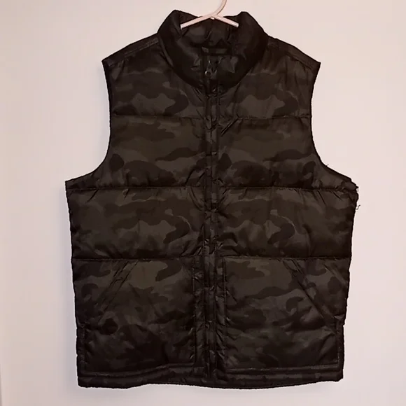 Old Navy Camo Vest Size Large 10 12